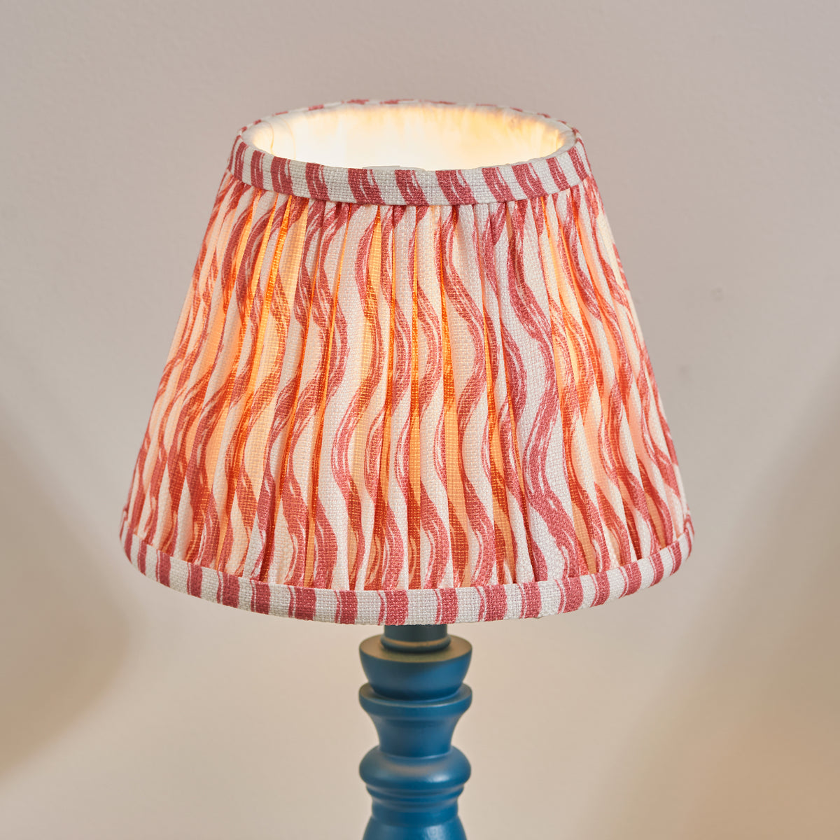 Endon Lighting Bibury & Ripple 20cm 114262 Bibury & Ripple 20cm Table Light