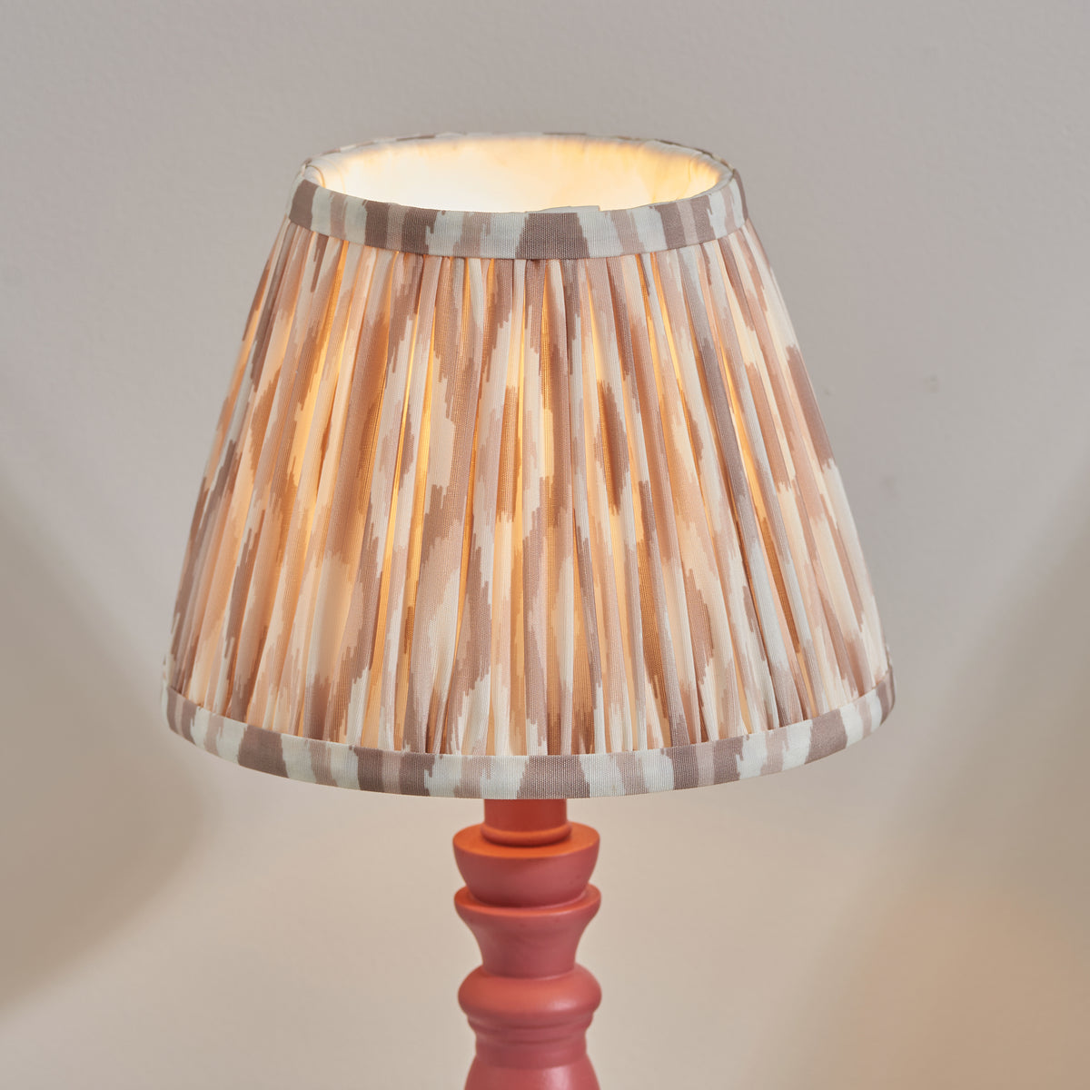 Endon Lighting Bibury & Ikat 20cm 114279 Bibury & Ikat 20cm Table Light
