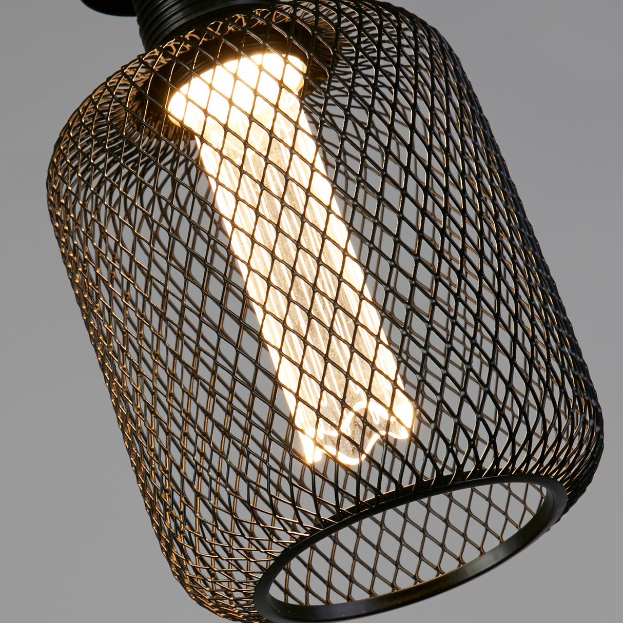 Searchlight Electric Wire Mesh Effect Drum Lamp - Black Metal 26002BK