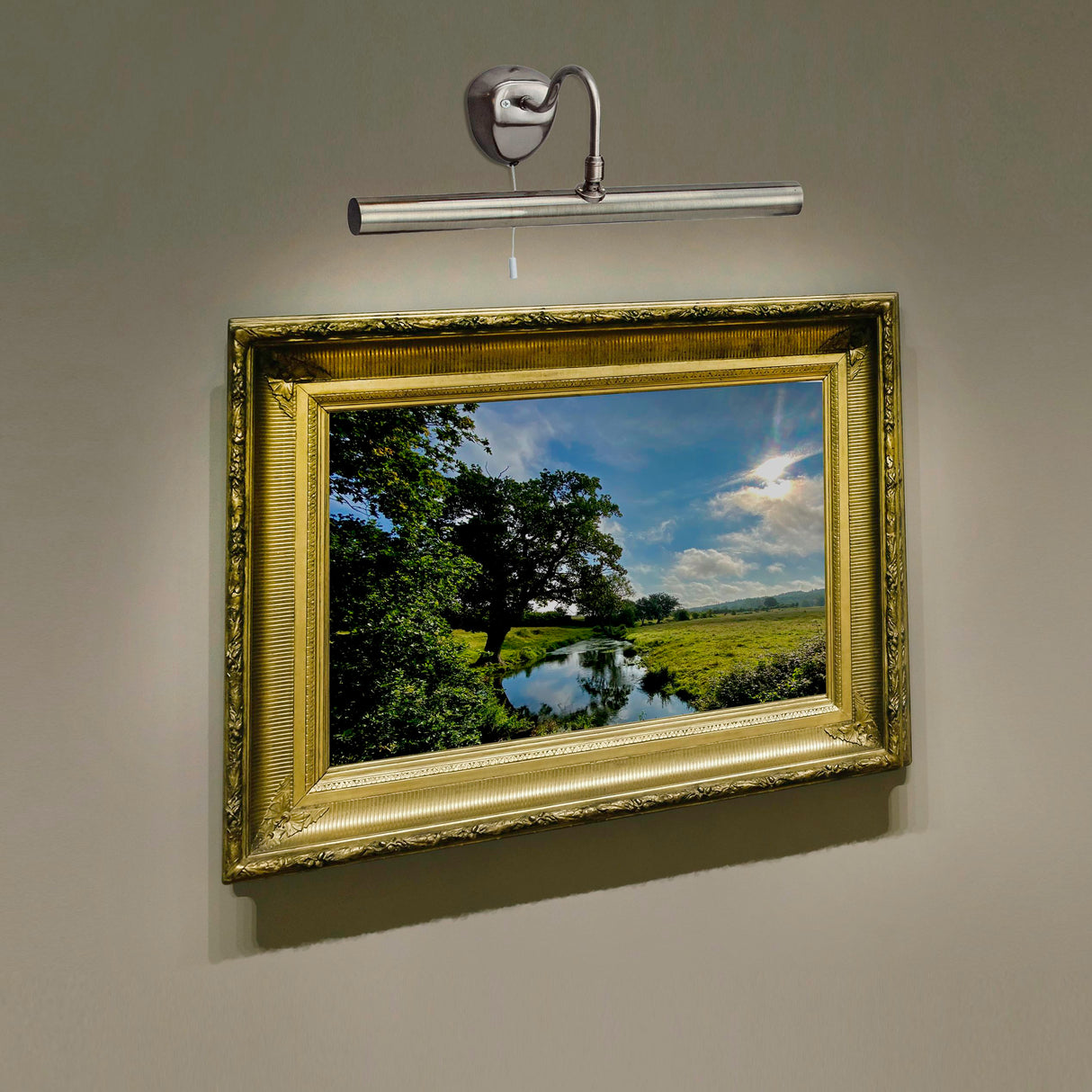Searchlight Electric Malaga Picture Light - Antique Brass Metal 3008AB
