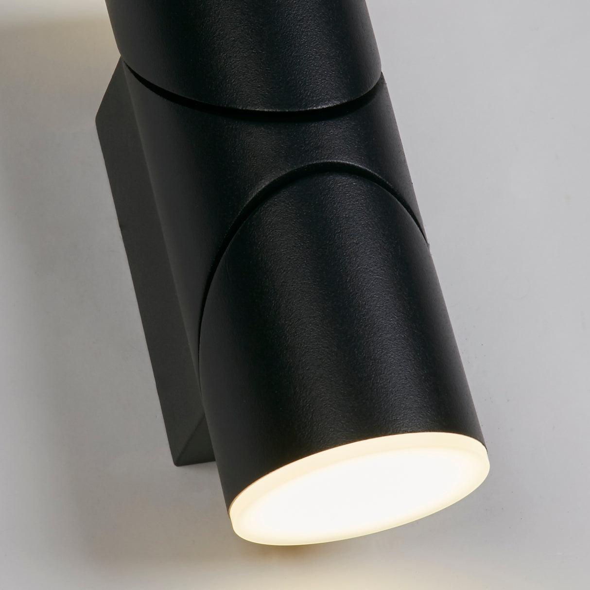 Searchlight Electric Soho LED Outdoor Wall Light, Black 36180BK