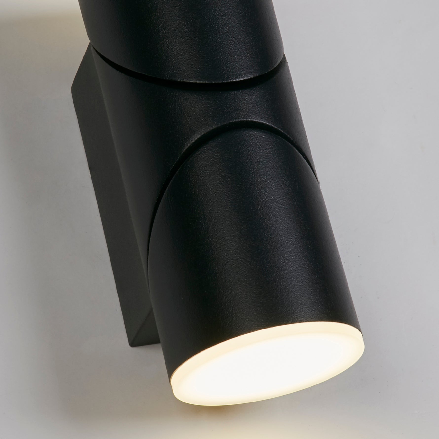 Searchlight Electric Soho LED Outdoor Wall Light, Black 36180BK