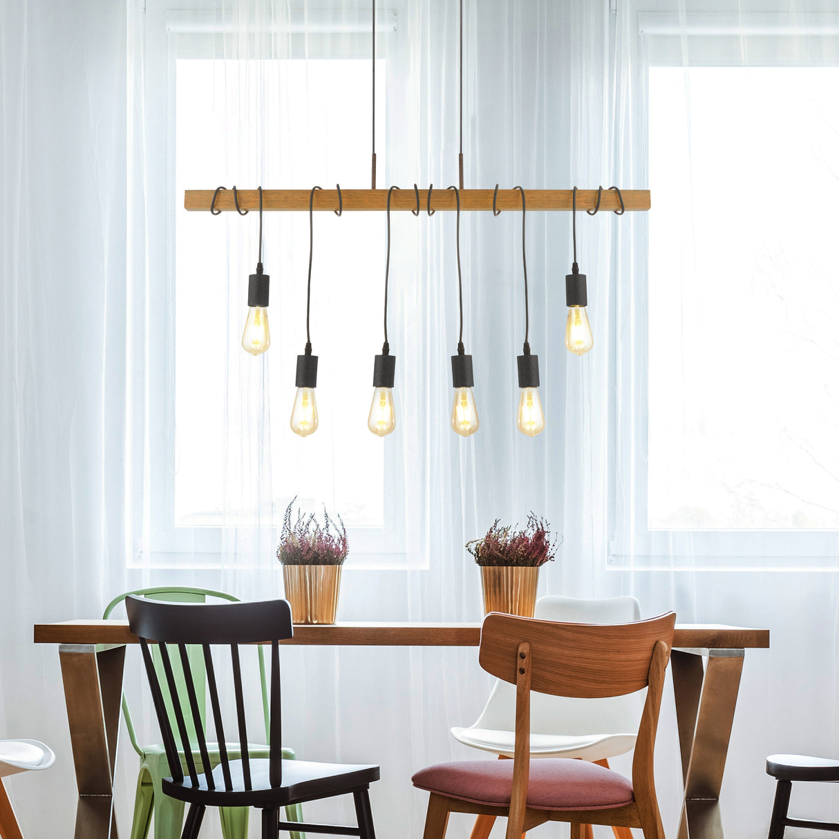 Searchlight Electric Barn 6Lt Pendant - Black Metal & Wood 4876-6BR