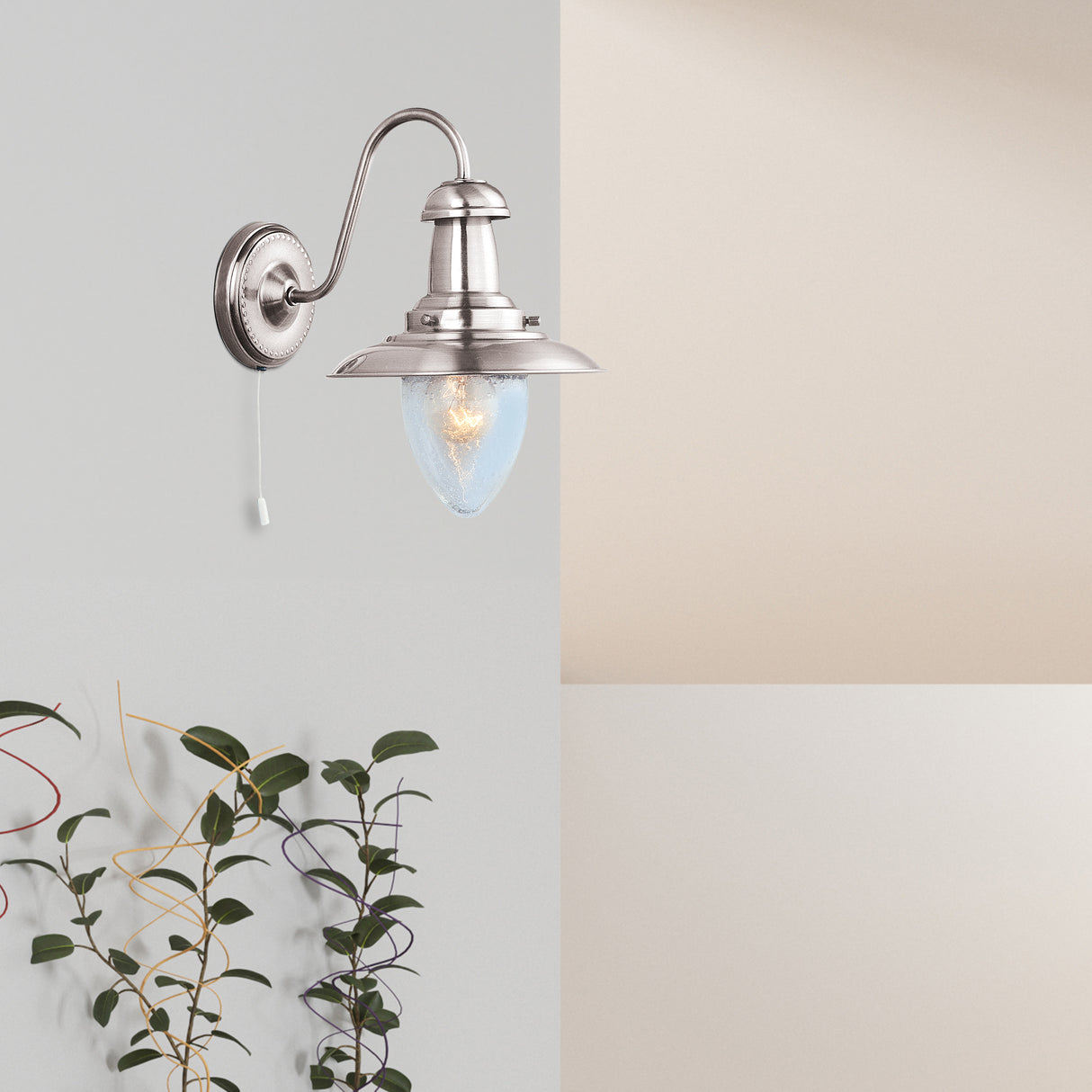 Searchlight Electric Fisherman II Wall Light - Satin Silver & Clear Seeded Glass 5331-1SS