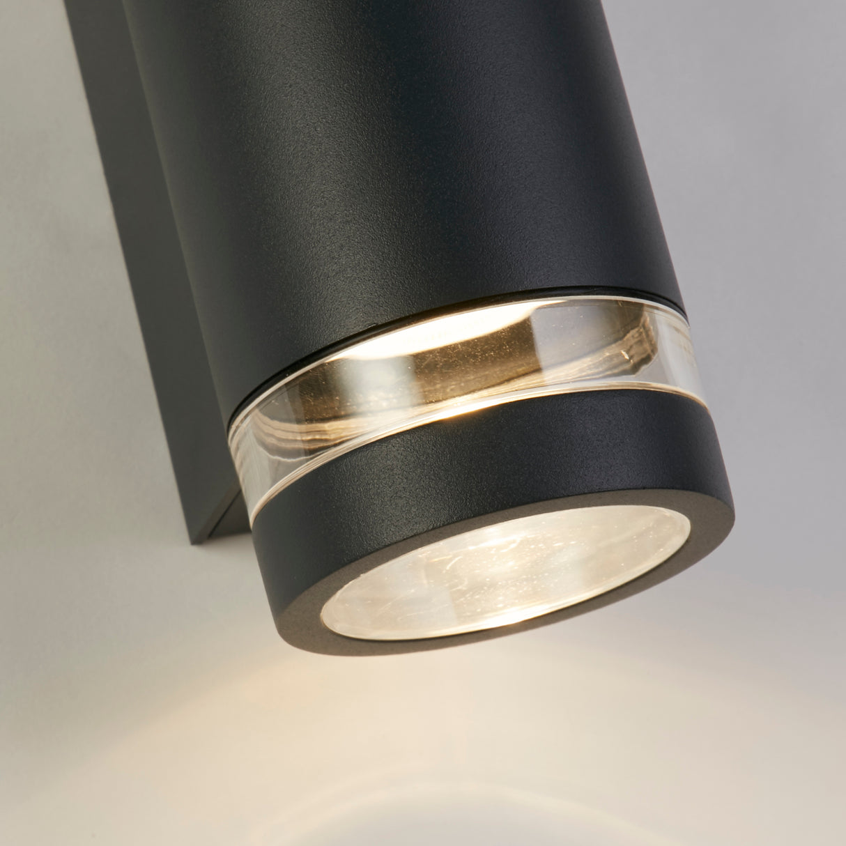 Searchlight Electric Austin Outdoor Wall Light Grey 61100GY