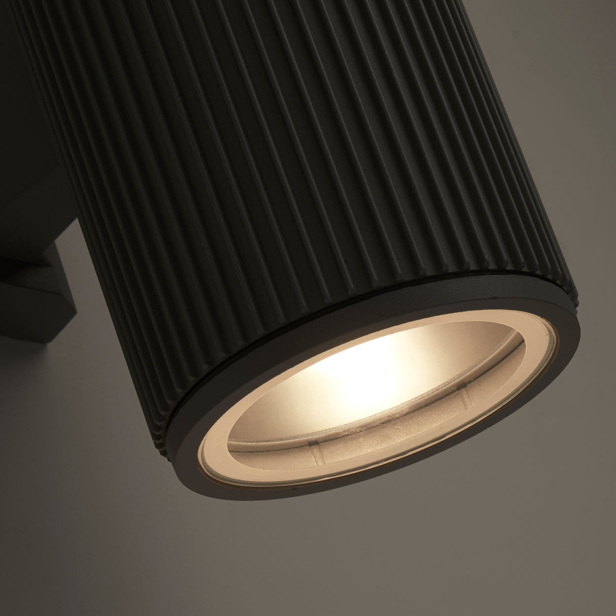 Searchlight Electric Hamburg Outdoor Wall Light - Black Metal & Glass 6872BK