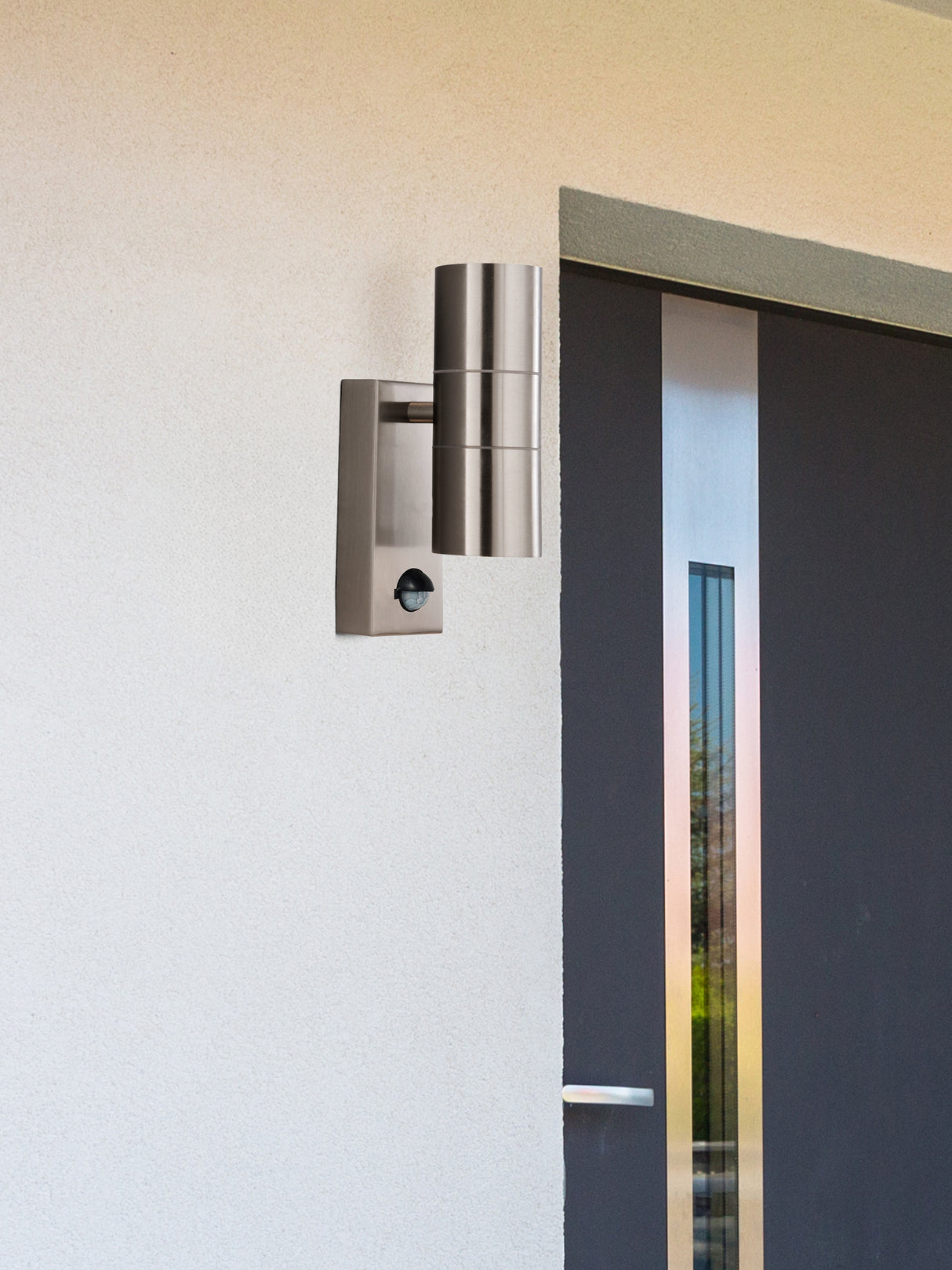Searchlight Electric Metro Outdoor Wall Light - Stainless Steel Metal & Glass 7008-2SS-LED