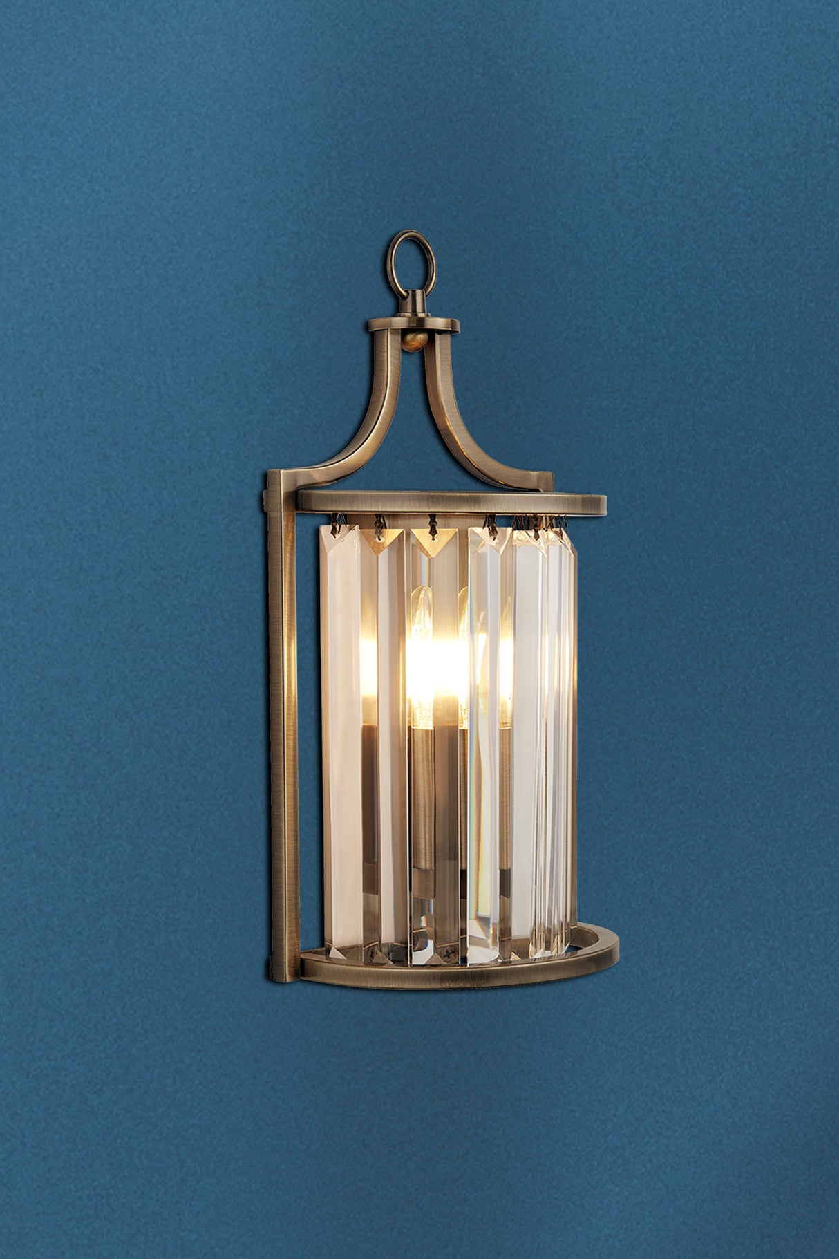 Searchlight Electric Victoria Wall Light - Antique Brass Metal & Clear Crystal 8571AB