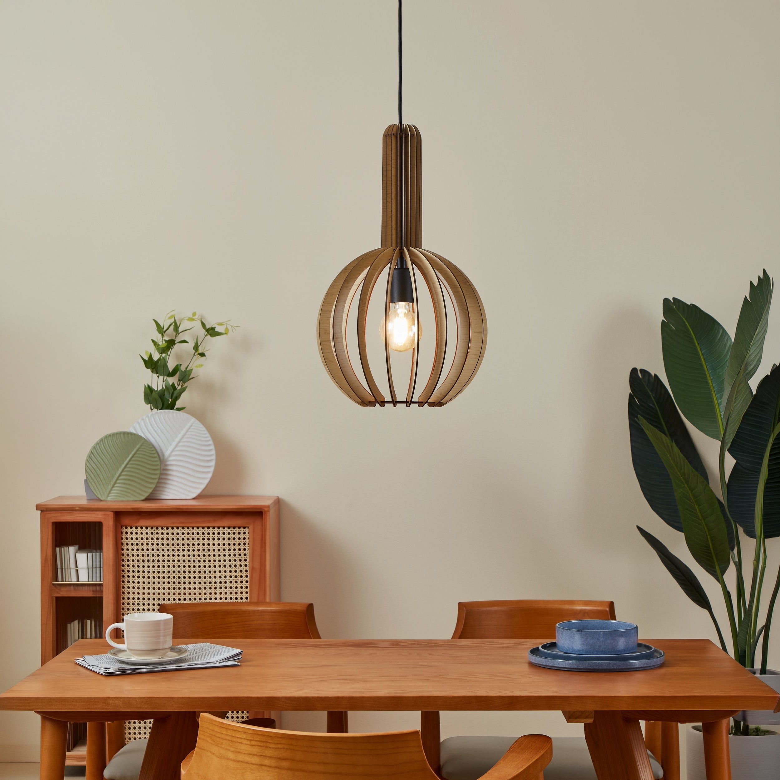 Eglo EU VELASCO Pendant Light – Black Steel & Black Wooden Slatted Shade, E27 Fitting, 310mm Indoor Pendant