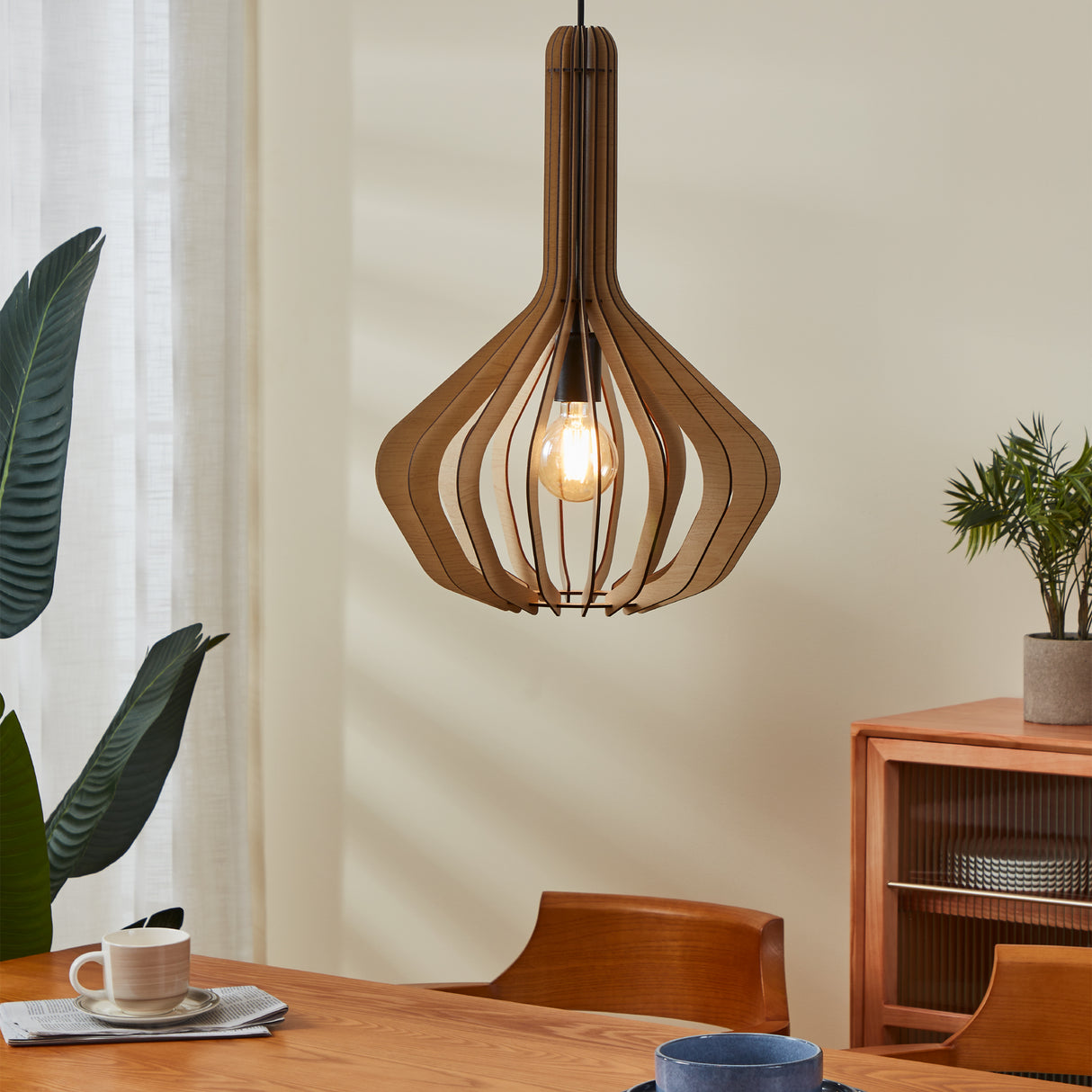 Eglo EU VELASCO Pendant Light – Black Steel & Maple Wood Shade, E27 Fitting, 380mm Indoor Ceiling Light

