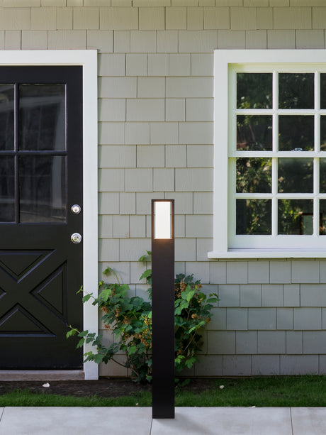 Searchlight Electric Avenue Outdoor Post - Black Metal & Matt White Polycarbonate 91251-730
