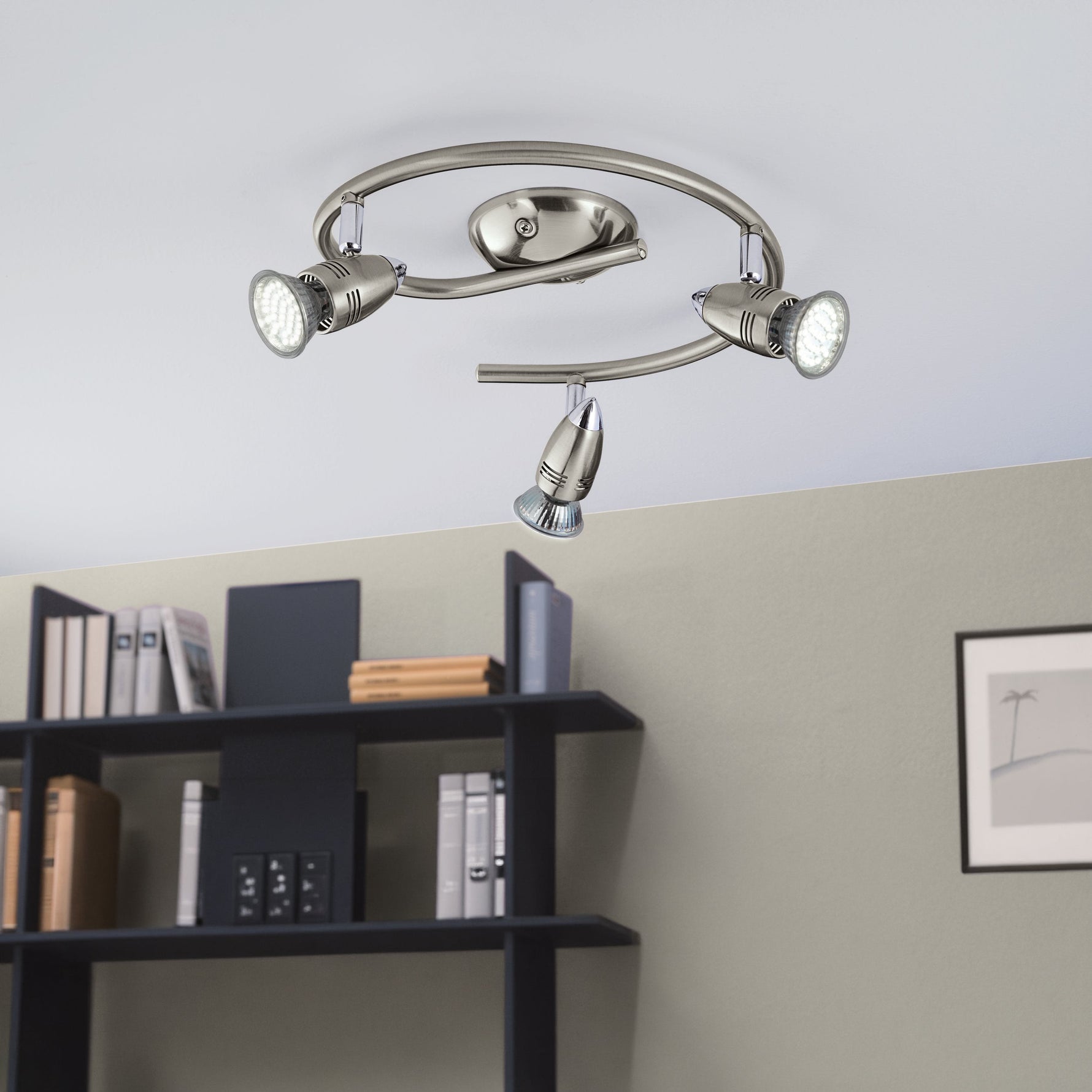 Eglo EU VERRES Outdoor Wall Light with Sensor – Stainless Steel & White, E27, IP44, Exterior Lighting