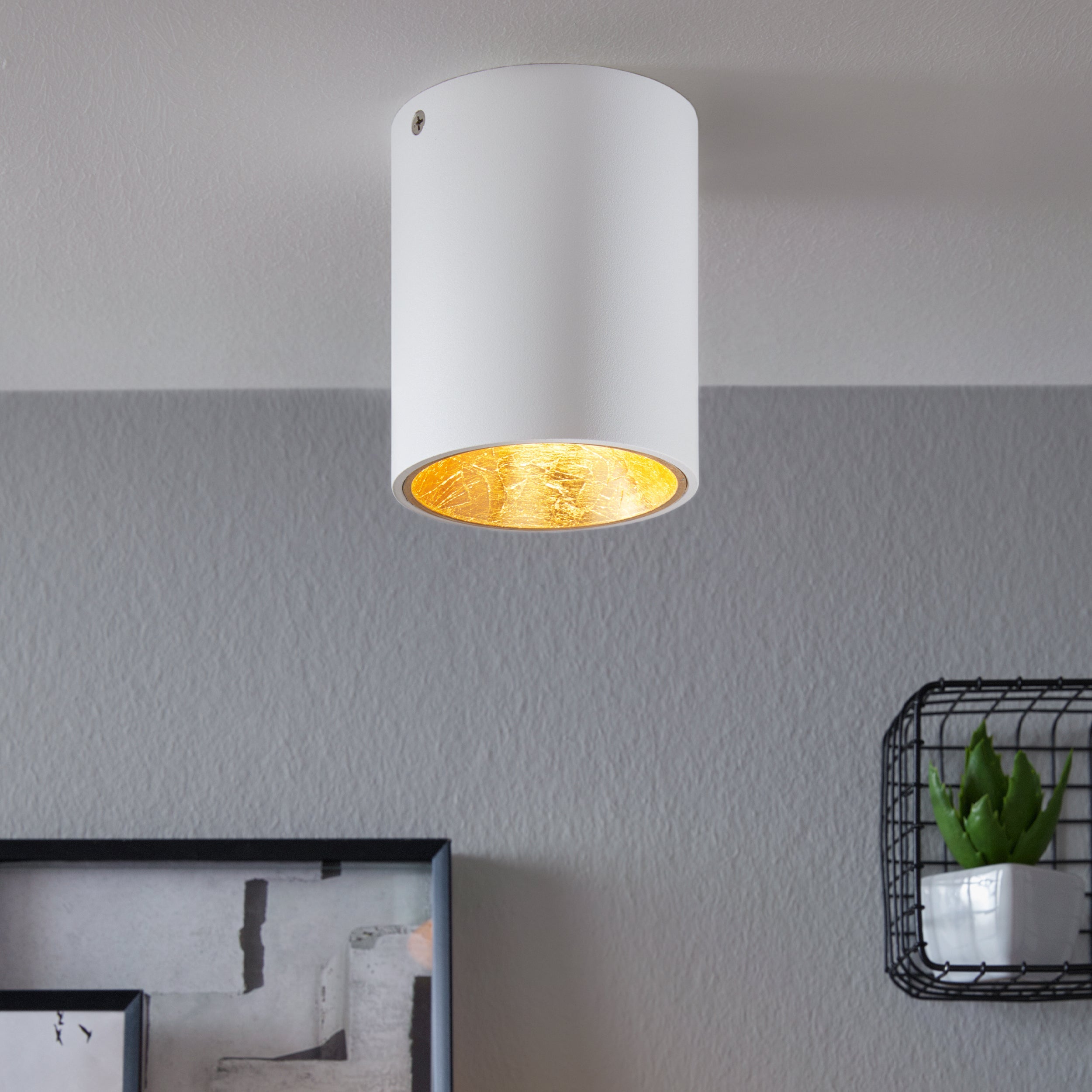 Eglo EU DONINNI?1 Outdoor LED Wall Light – White Aluminium, Integrated LED, Warm White, IP55 Exterior Lighting