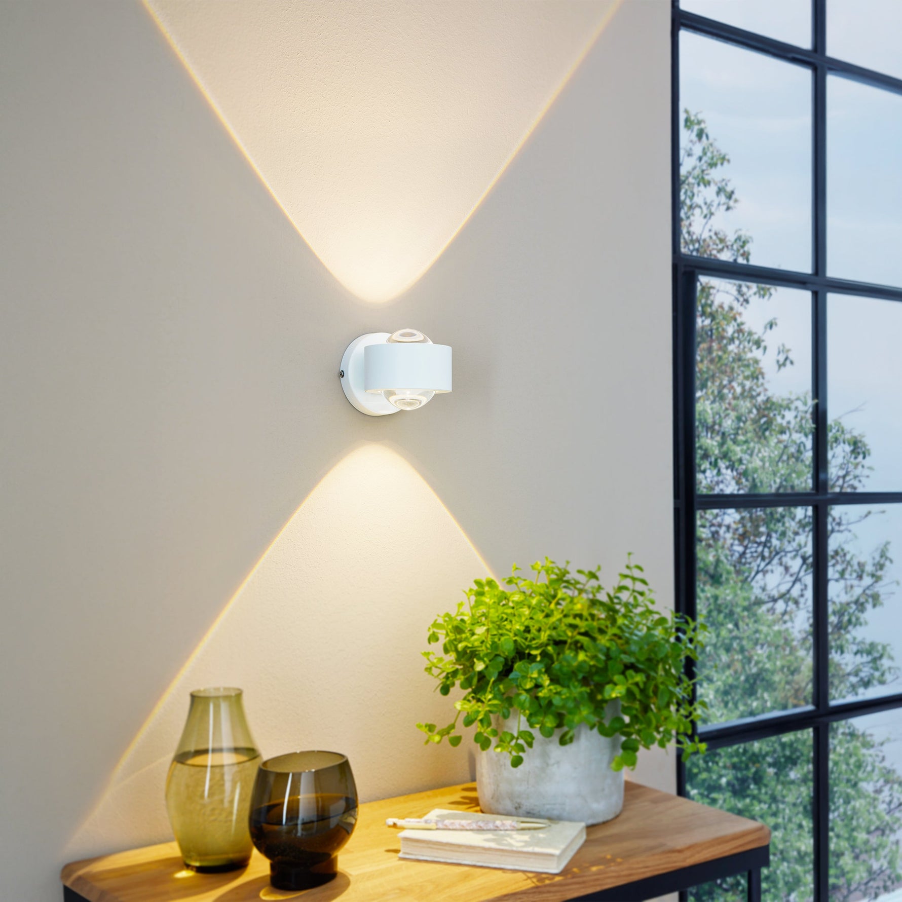 Eglo EU SANIA?4 Wall Light – White Aluminium, Integrated LED, Warm White, Modern Indoor Wall Lighting product image - Endon Lighting from First Light Direct with great prices and fast UK delivery