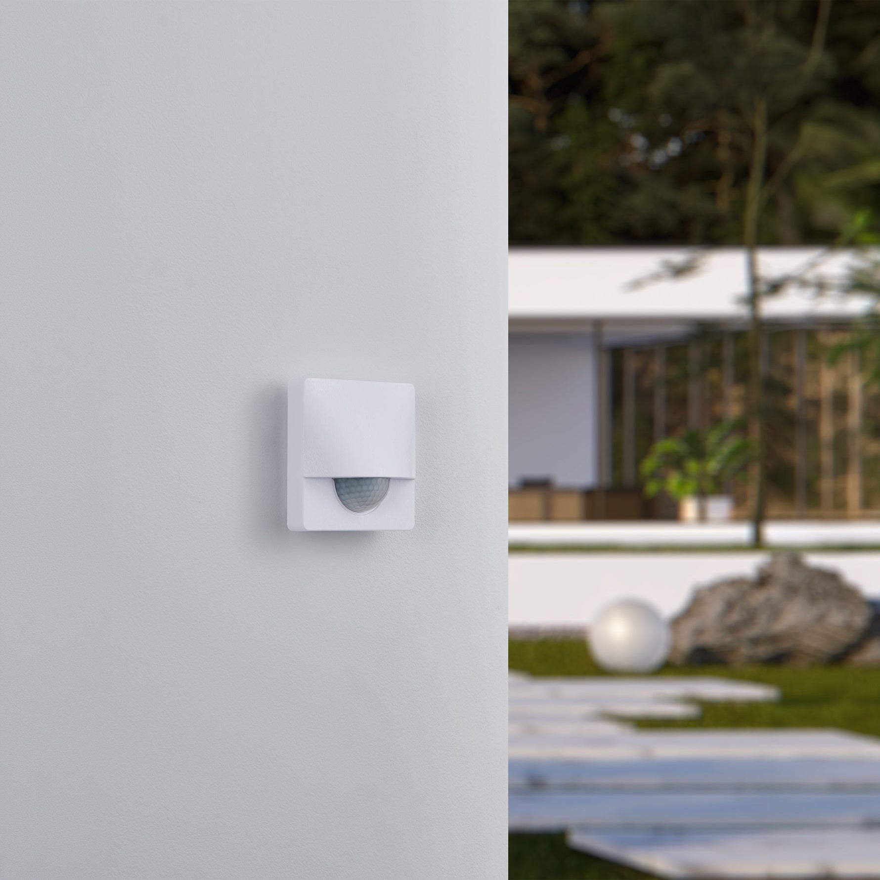 Eglo EU SURFACE PROFILE?2 Aluminium Profile – 110?mm, Surface Mount, Indoor LED Strip Accessory