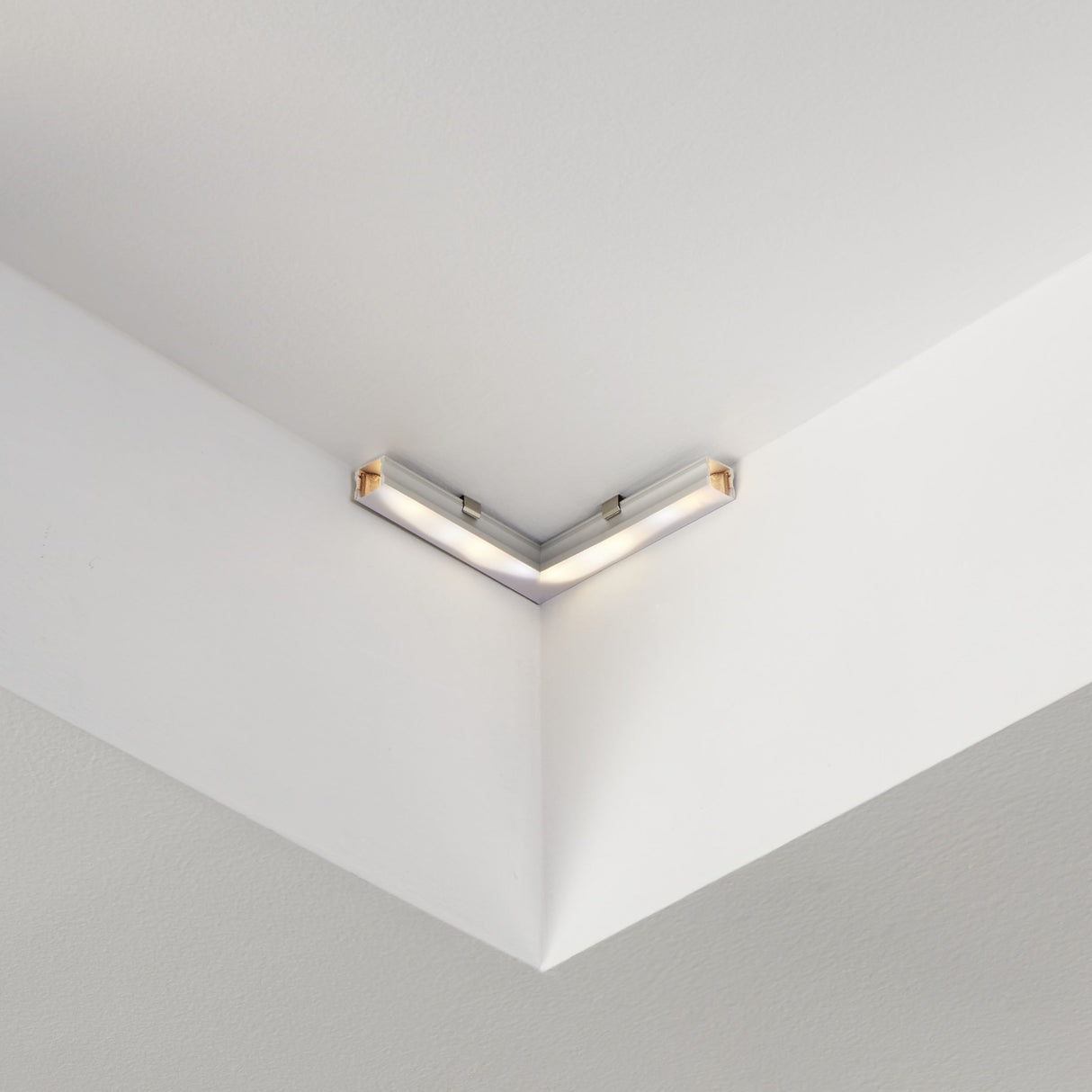 Eglo EU SURFACE PROFILE?2 Aluminium Profile – 110?mm, Surface Mount, Indoor LED Strip Accessory