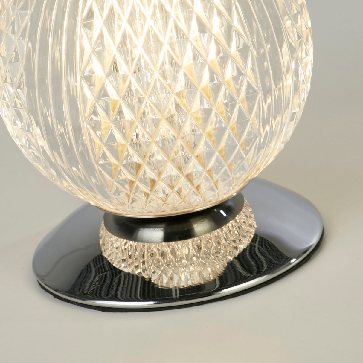 Searchlight Electric Allure Table Lamp, Chrome Metal & Clear Acrylic 51482CC