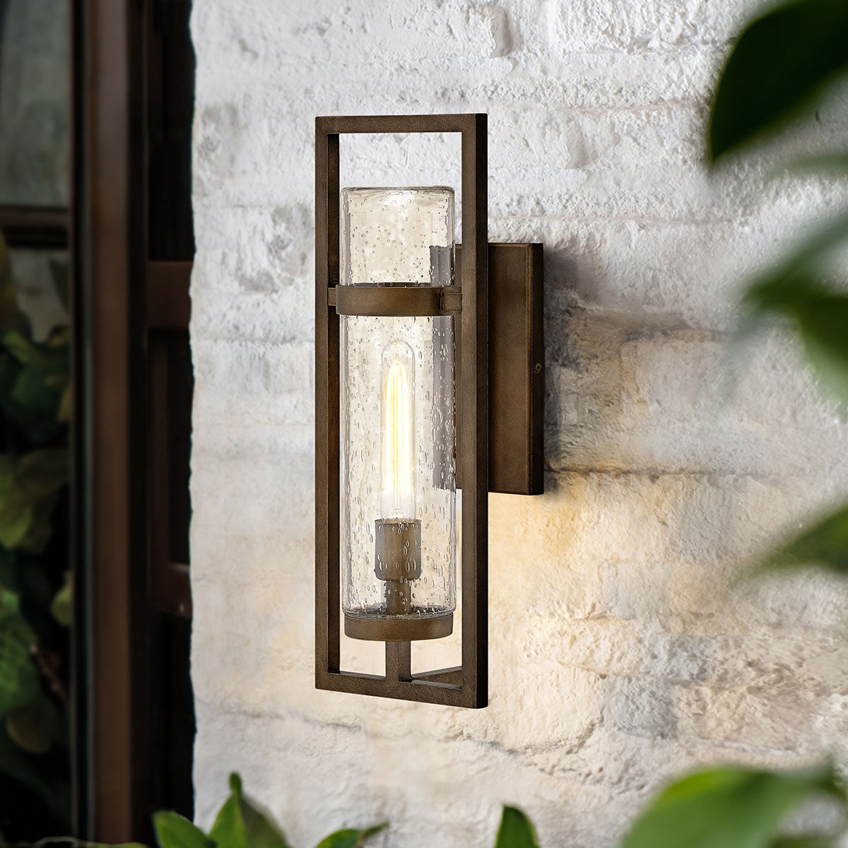 Hinkley Cordillera 1lt Wall Light HK-CORDILLERA-M-BU