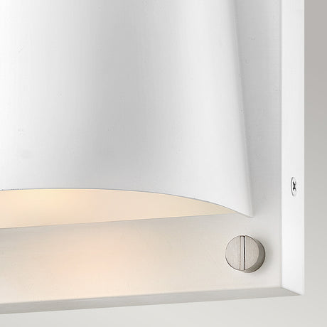 Hinkley Scout 1lt Small Wall Light HK-SCOUT-WHT