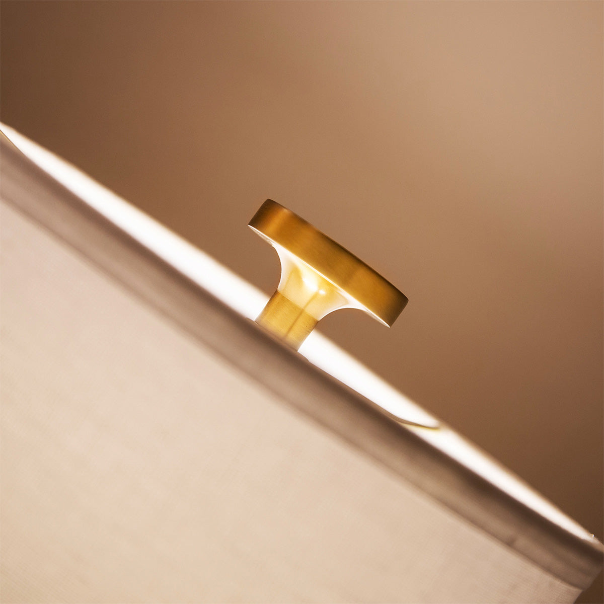 Issa 1 Light Table Lamp part no - ALM-ISSA-TL-BG