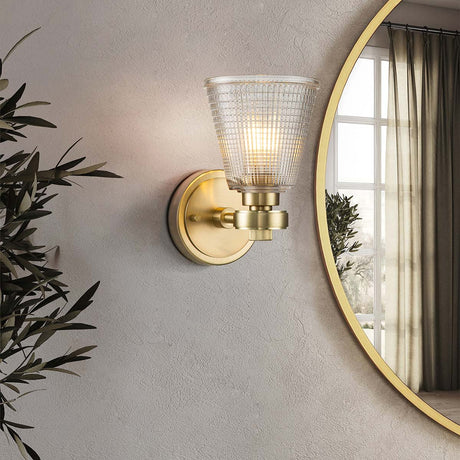 Elstead Lighting Wall Light from the Gunnislake range. Gunnislake 1 Light Wall Light Product Code = BATH-GUNNIS1-BB