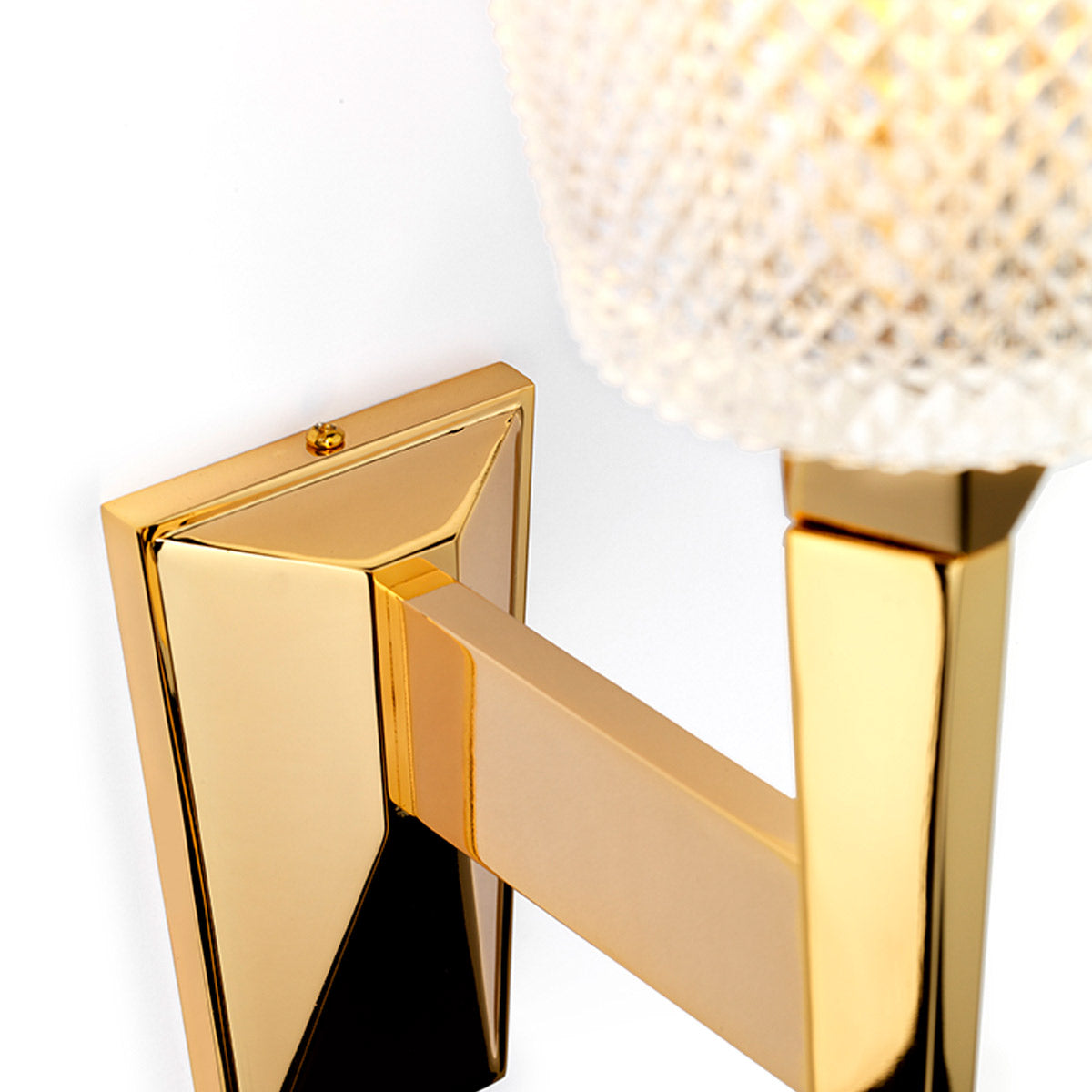 Elstead Lighting  Wall Light from the Verity range. Verity 1 Light Wall Light Product Code = BATH-VERITY-PG