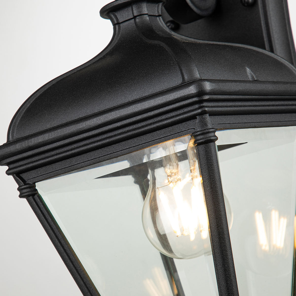 Elstead Lighting Outdoor Wall Light from the Bayview range. Bayview 1 Light Medium Wall Lantern Product Code = BAYVIEW-2M-BK