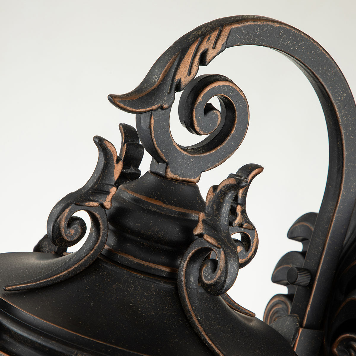 Elstead Lighting Outdoor Wall Light from the Baltimore range. Baltimore 1 Light Medium Wall Lantern Product Code = BT1-M