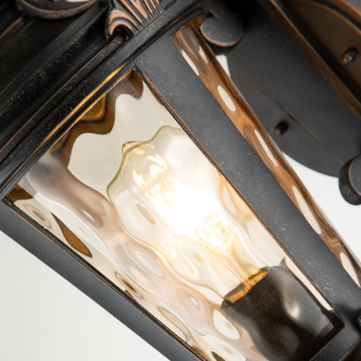 Elstead Lighting Outdoor Wall Light from the Baltimore range. Baltimore 1 Light Medium Wall Lantern Product Code = BT1-M
