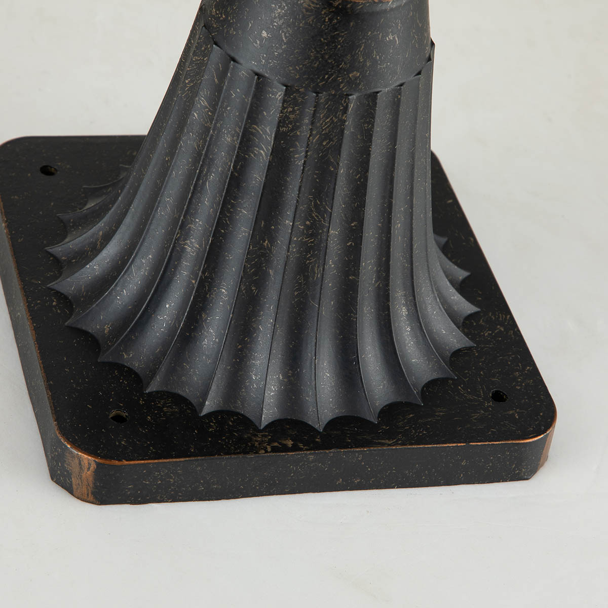 Elstead Lighting Pedestal Lantern from the Baltimore range. Baltimore 1 Light Medium Pedestal Lantern Product Code = BT3-M