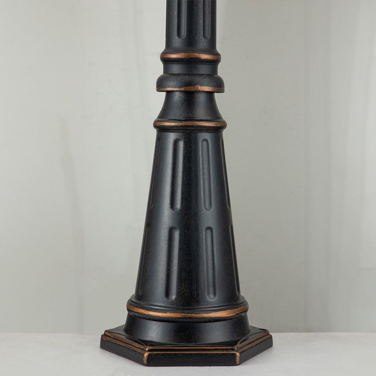 Elstead Lighting Lamp Post from the Baltimore range. Baltimore 1 Light Large Lamp Post – SKU BT5-L