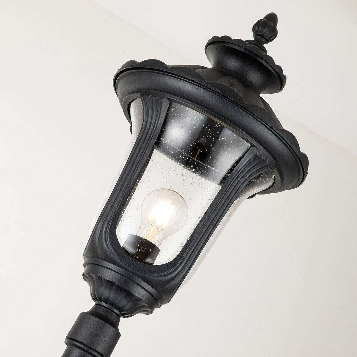 Elstead Lighting Lamp Post from the Chicago range. Chicago 1 Light Single Head Lamp Post Product Code = CC5-M-BK