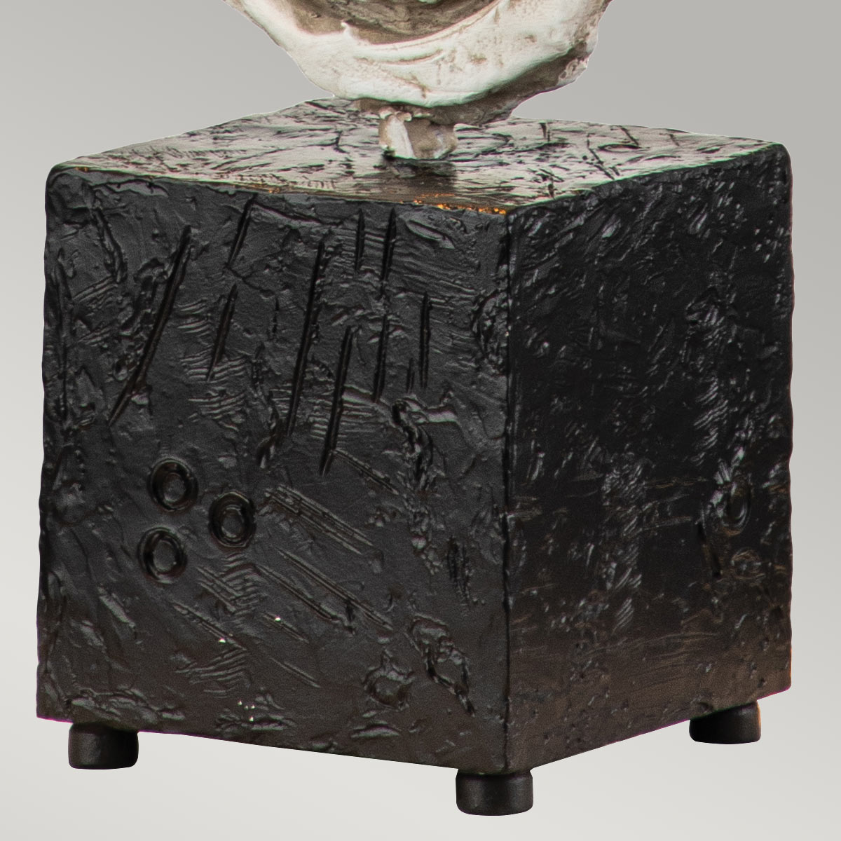 Flambeau Table Lamp from the Swirl range. Swirl 1lt Table Lamp - Bone White Product Code = FB-SWIRL-TL