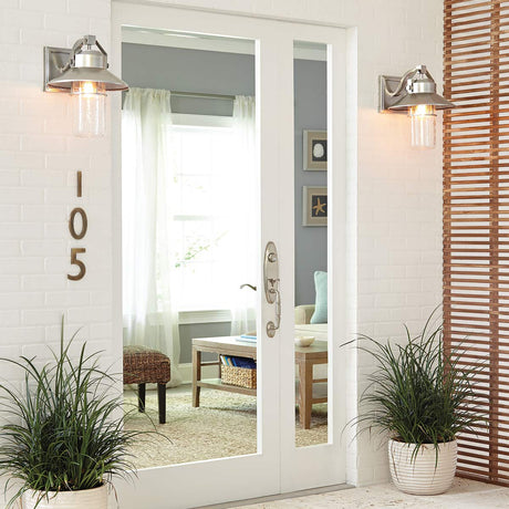 Feiss Outdoor Wall Light from the Boynton range. Boynton 1 Light Large Wall Lantern Product Code = FE-BOYNTON2-L