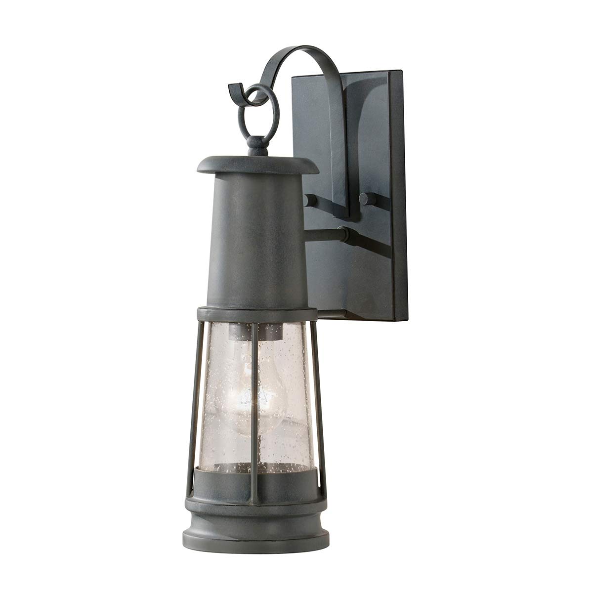 Feiss Outdoor Wall Light from the Chelsea Harbor range. Chelsea Harbor 1 Light Wall Lantern Product Code = FE-CHELSEAHBR2
