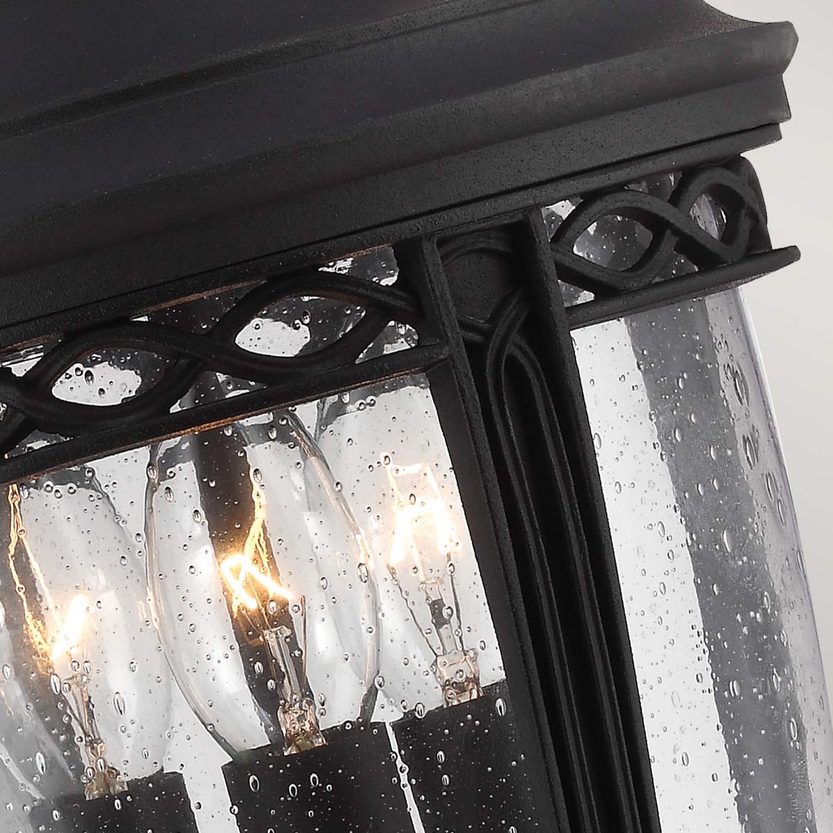 Feiss Outdoor Hanging from the English Bridle range. English Bridle 3 Light Medium Chain Lantern Product Code = FE-EB8-M-BLK
