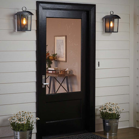Feiss Outdoor Wall Light from the Hodges range. Hodges Large Wall Lantern Product Code = FE-HODGES-L