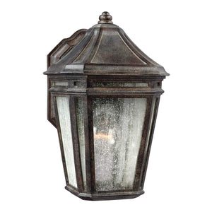 Feiss Outdoor Wall Light from the Londontowne range. Londontowne 1 Light Wall Lantern Product Code = FE-LONDONTOWNE