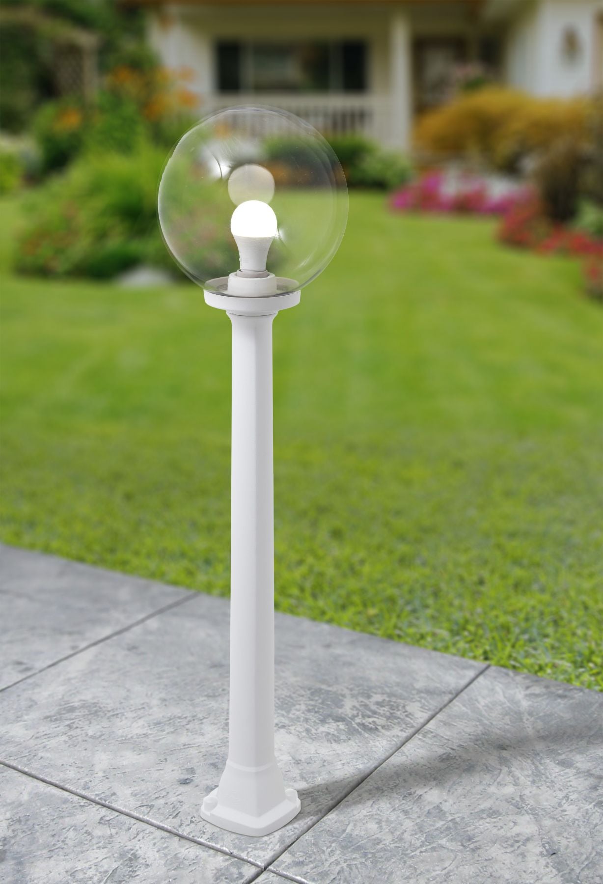 Magnalux Giaffa/G250 Grey Clear 250 Globe 8.5W CCT Part Number - GIAFFA/G250GYCL
