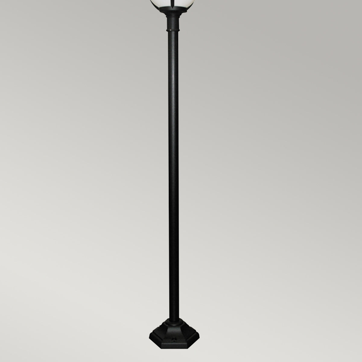 Elstead Lighting Lamp Post from the Glenbeigh range. Glenbeigh 1 Light Lamp Post  Product Code = GLENBEIGH-POST