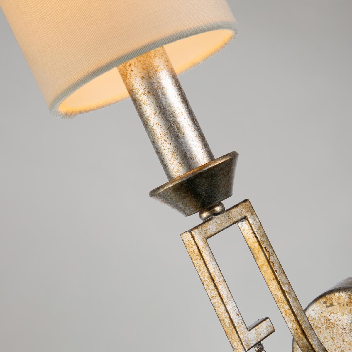 Gilded Nola Wall Light from the Lemuria range. Lemuria 1 Light Wall Light Product Code = GN-LEMURIA1