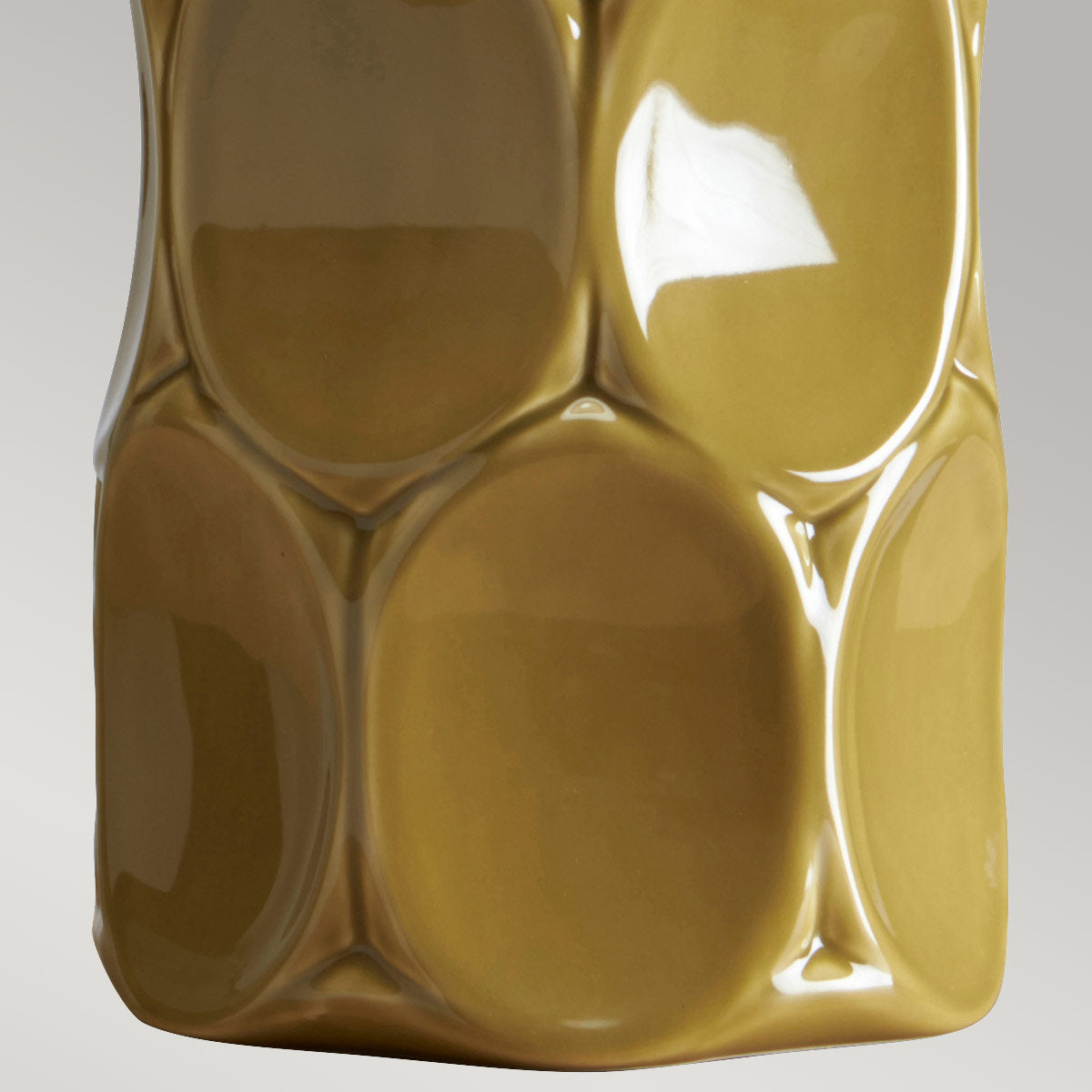 Elstead Lighting Table Lamp from the Green Retro range. Green Retro 1 Light Table Lamp Product Code = GREEN-RETRO-TL