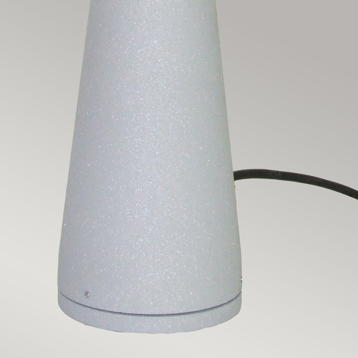Garden Zone Bollard from the Beta range. Beta Aluminium 4-Ring Bollard - Silver Product Code = GZ-BETA5