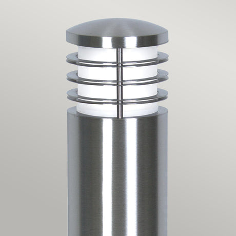 Garden Zone Bollard from the Sandbanks range. Sandbanks 1 Light Bollard Product Code = GZ-SANDBANKS-B