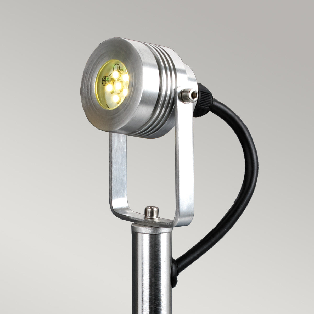 Garden Zone Spot Lights from the Spennymoor range. Spennymoor 1 x 12V Spotlight and Pole with 1m cable Product Code = GZCC-SPENNYMOOR-1P
