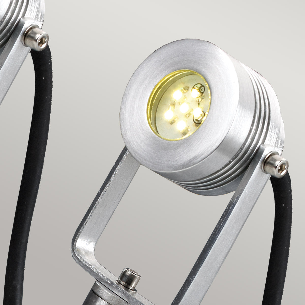 Garden Zone Spot Lights from the Spennymoor range. Spennymoor Starter kit including 3 x 12V Spotlights, 3 x Spikes, 6m cable & 12V Transformer Product Code = GZCC-SPENNYMOOR-3S