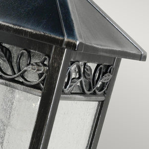 Garden Zone Outdoor Wall Light from the Winchcombe range. Winchcombe 1 Light Wall Lantern Product Code = GZH-WC2