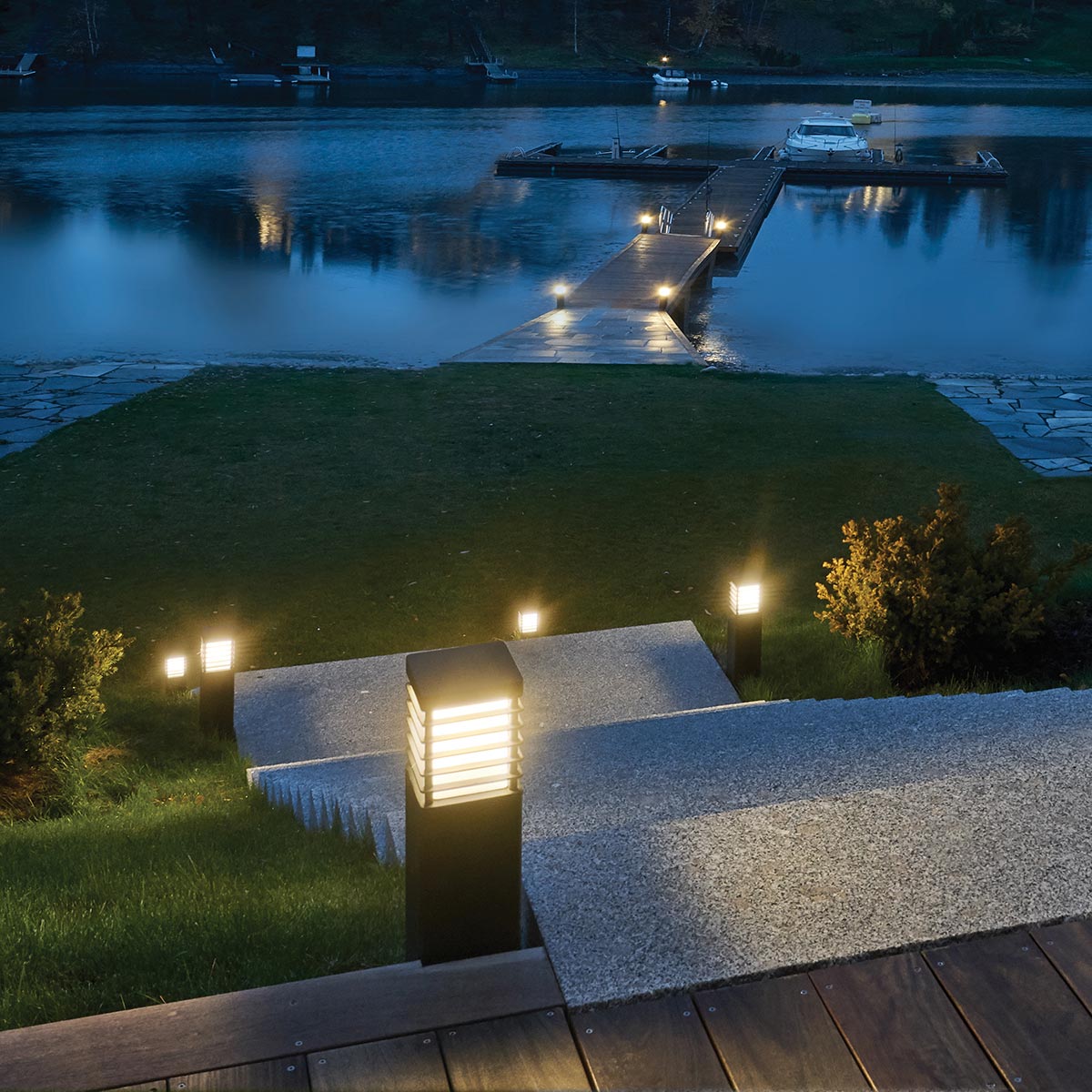 Norlys Halmstad 1 Light Medium Bollard - Black H-STAD-M-E27-BLK