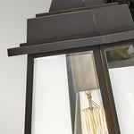 Hinkley Outdoor Wall Light from the Bainbridge range. Bainbridge 1 Light Wall Lantern - Medium – SKU HK-BAINBRIDGE-M-OZ