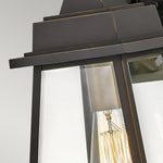 Hinkley Outdoor Wall Light from the Bainbridge range. Bainbridge 1 Light Wall Lantern - Medium Product Code = HK-BAINBRIDGE-M-OZ